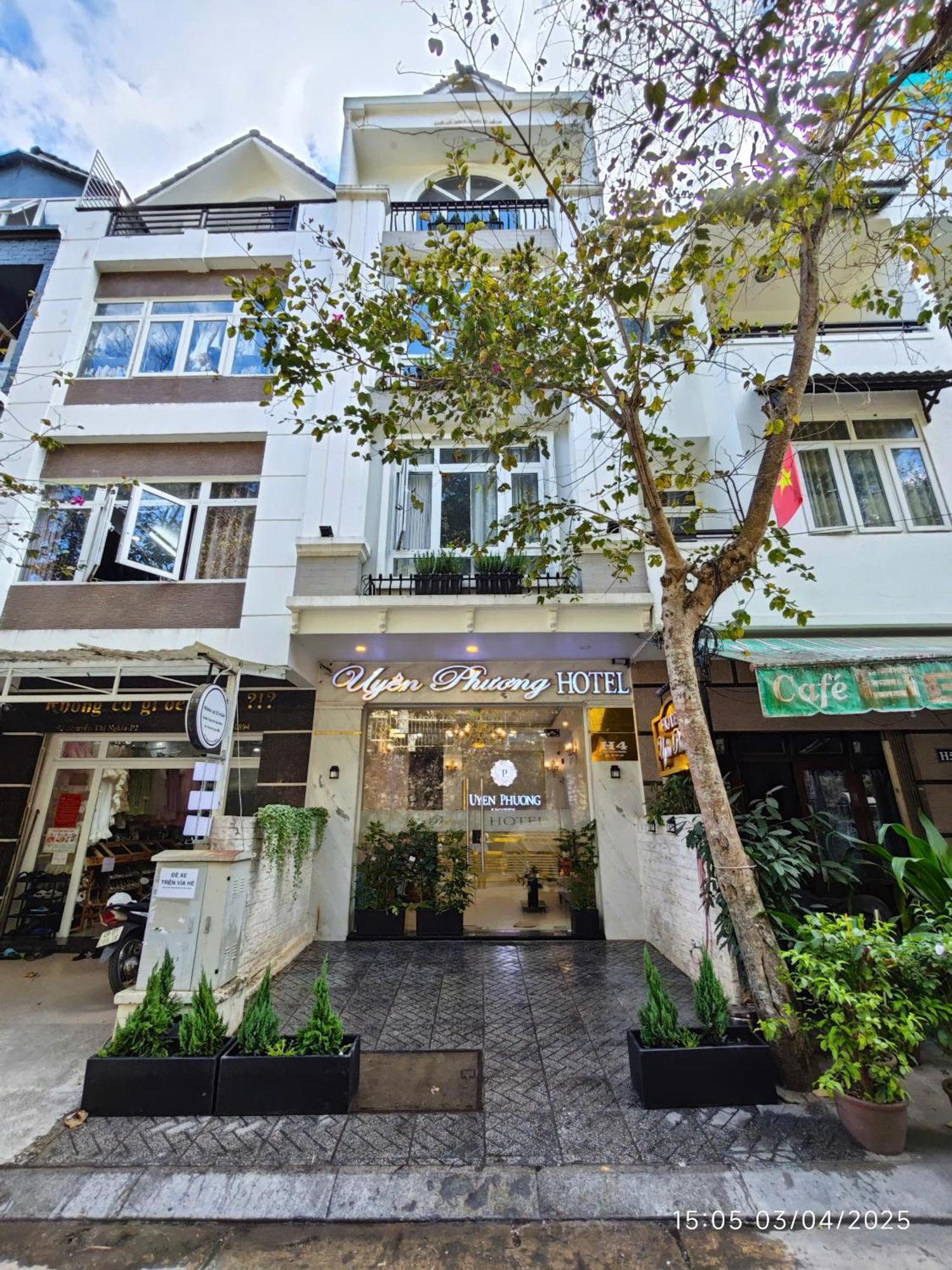 Uyen Phuong Market Center By Hos Hotel *